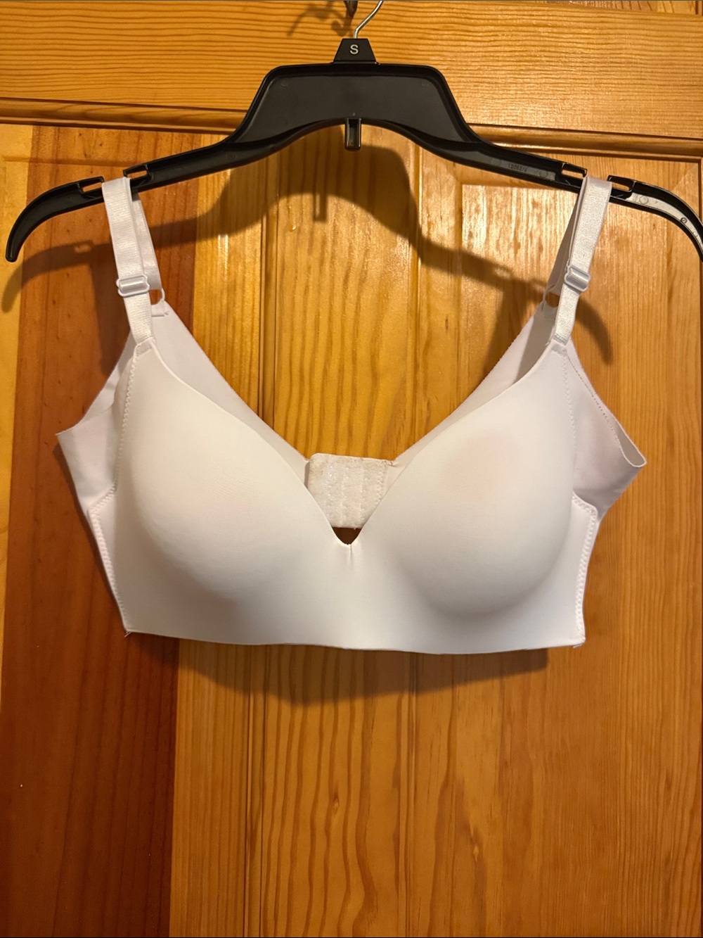 White Seamless Wireless Bra – Comfortable Everyday Support